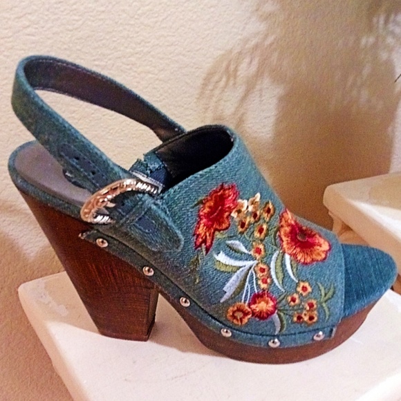 Guess Shoes - NEW - Guess Denim Embroidered Heels